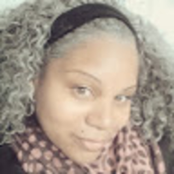 Meet your Posher, Minister raquel - Picture 1 of 1